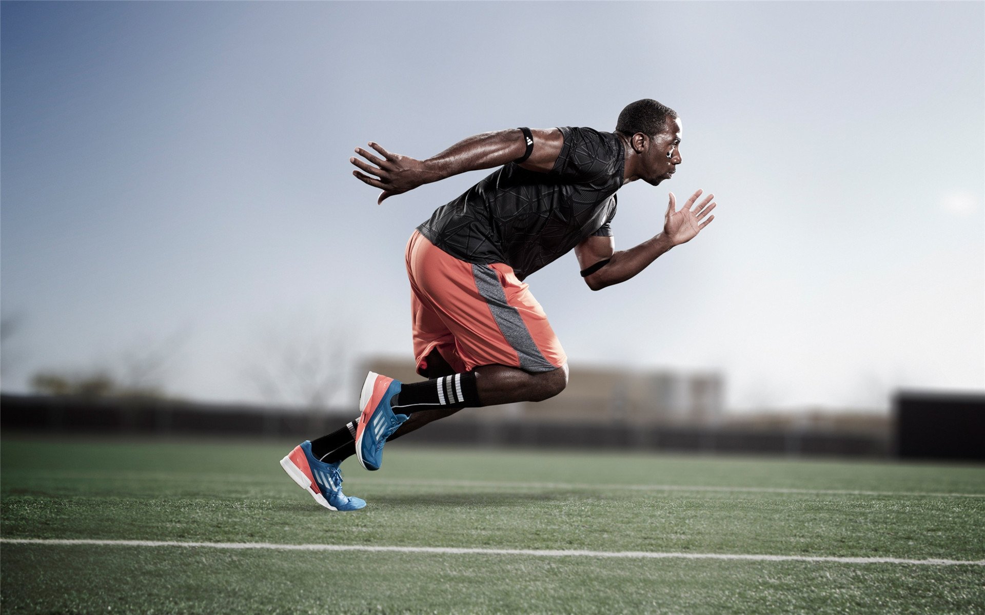 铁骑踏破塞维利亚，新王登基，澳大利亚强势晋级背后的姆巴佩启示录